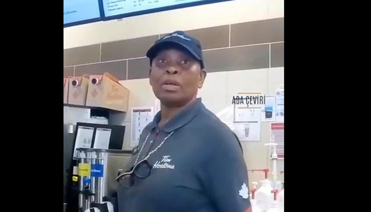 Siyahi kadının bu iyiliği hiç unutulmayacak. Yaşasın iyi insanlar