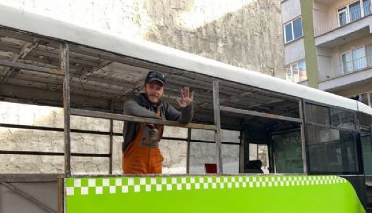 Karavan hayali meslek bıraktırdı