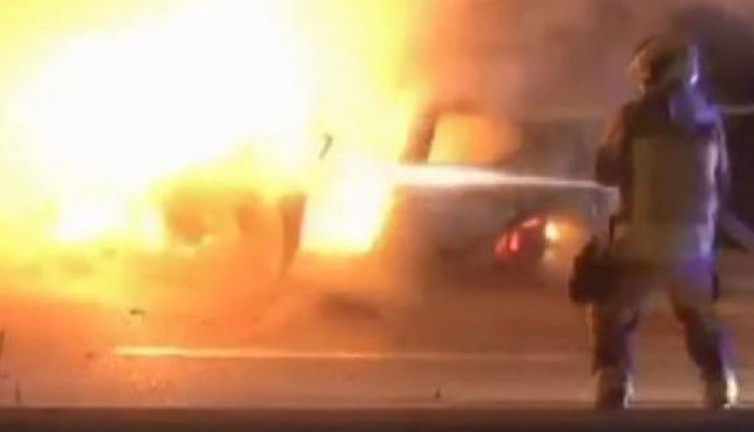 18 yaşındaki genç yanarak öldü