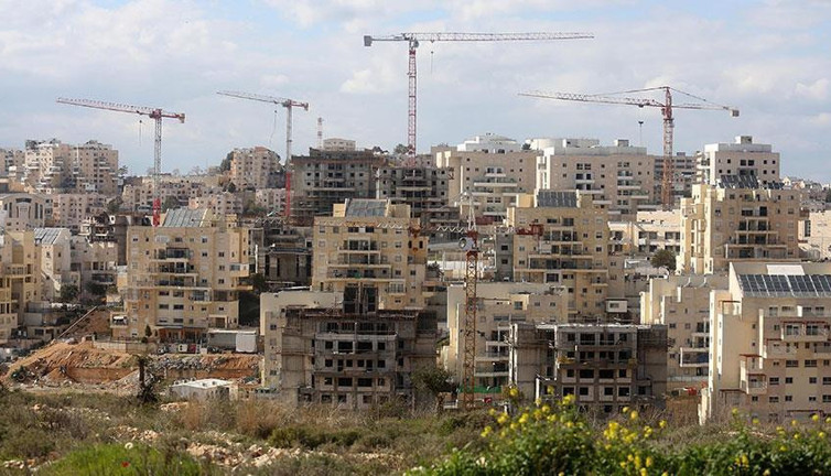 İsrail, Batı Şeria'daki kaçak yerleşim biriminin boşaltılması kararından vazgeçti