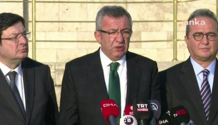 CHP heyetinden Bakan Bozdağ ile görüşme sonrası açıklama. İBB'ye çökmelerine izin vermeyeceğiz