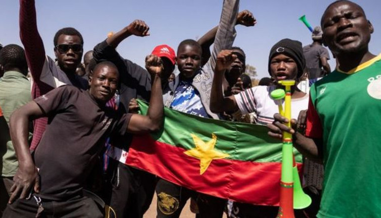 Burkina Faso, Fransa Büyükelçisini “istenmeyen kişi” ilan etti