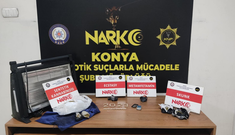 Isıtıcının içerisine saklanmış uyuşturucu madde ele geçirildi