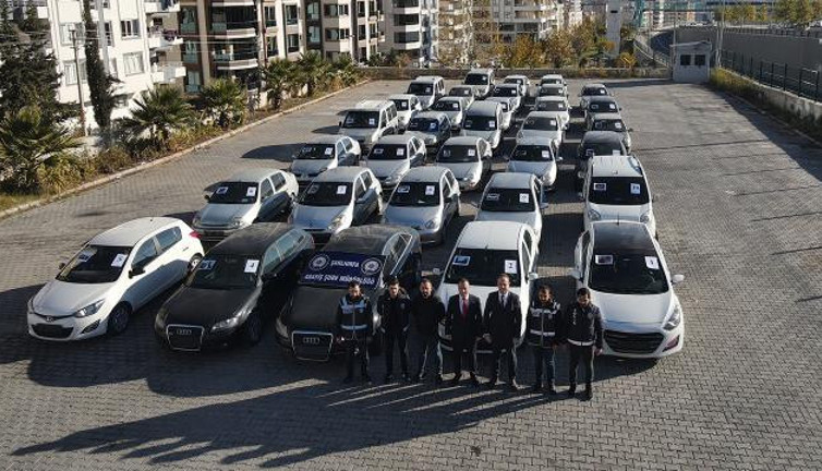 Şanlıurfa merkezli 16 ilde "change" araç operasyonu: 19 şüpheli yakalandı