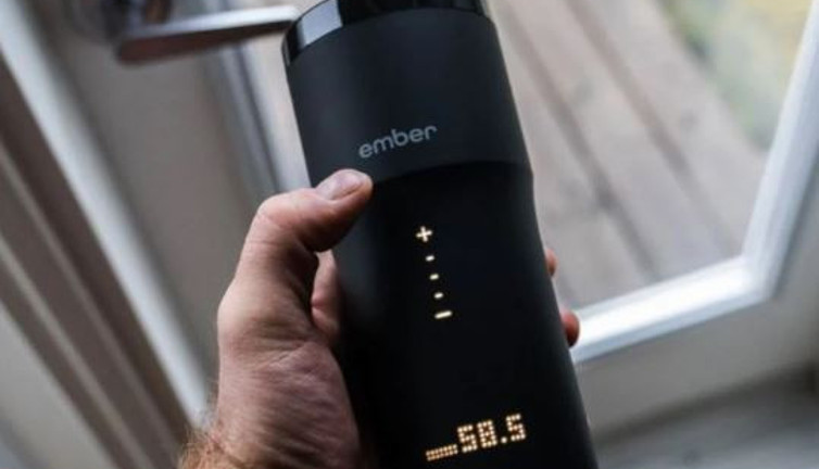 Bu akıllı termosun özelliklerini duyan şaşıp kalıyor. Telefon takibi bile yapılıyor