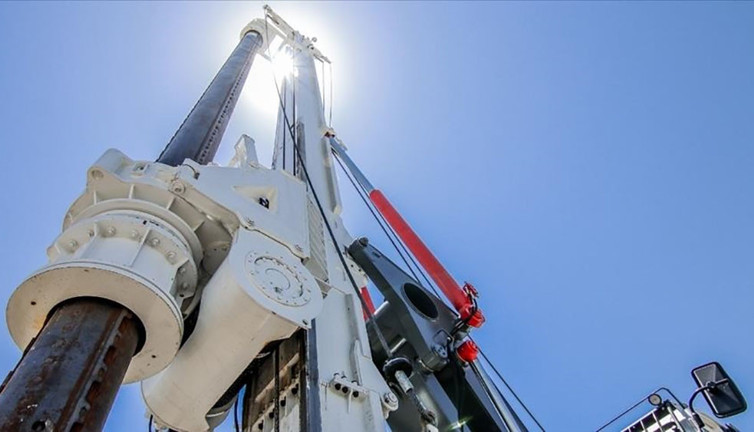 Taliban ile Çinli şirket petrol arama konusunda anlaştı