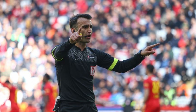 Süper Lig'de artık bu hakemler görev yapacak. İsim isim açıklandı