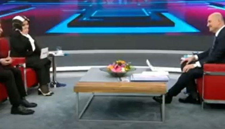 İçişleri Bakanı Süleyman Soylu TRT'de sunucuları Kürtçe selamdı