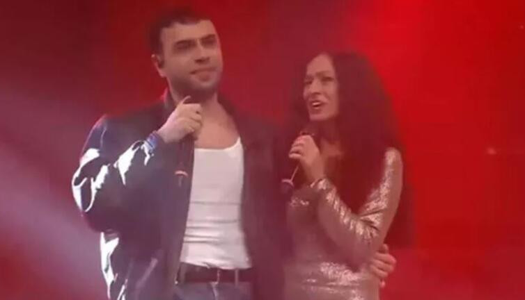 Yıldız Tilbe'den Köfn hamlesi! Yılbaşı düeti çok beğenilmişti