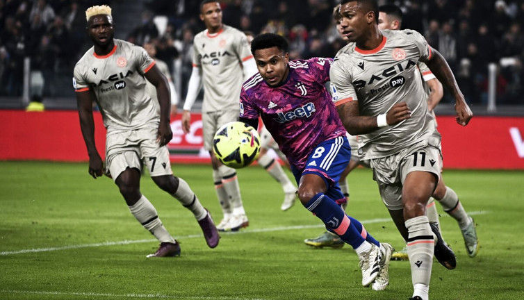 Juventus yine kazandı: 8'de 8 yaptı