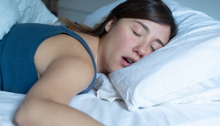 Nörobilim ve İç Hastalıkları Uzmanı açıkladı. Uykuyla ilgili yanlış bilinenler