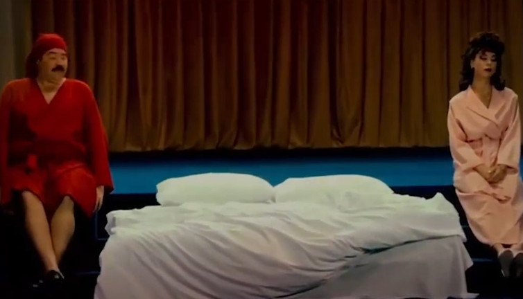 Ata Demirer'in Metin Akpınar taklidi büyük beğeni topladı