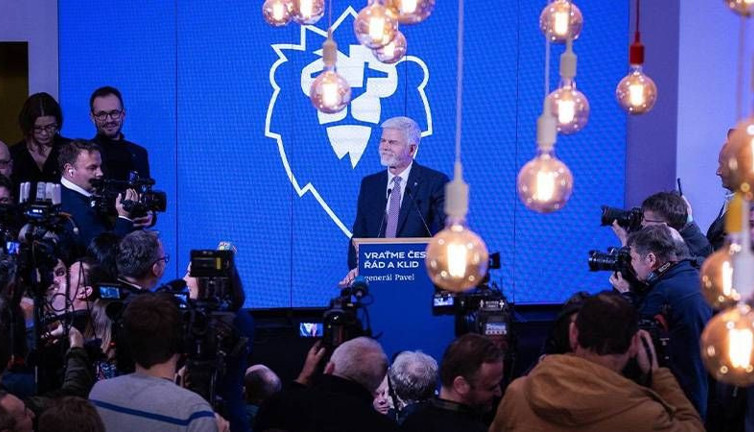 Çekya’da devlet başkanlığı seçimi ikinci tura kaldı
