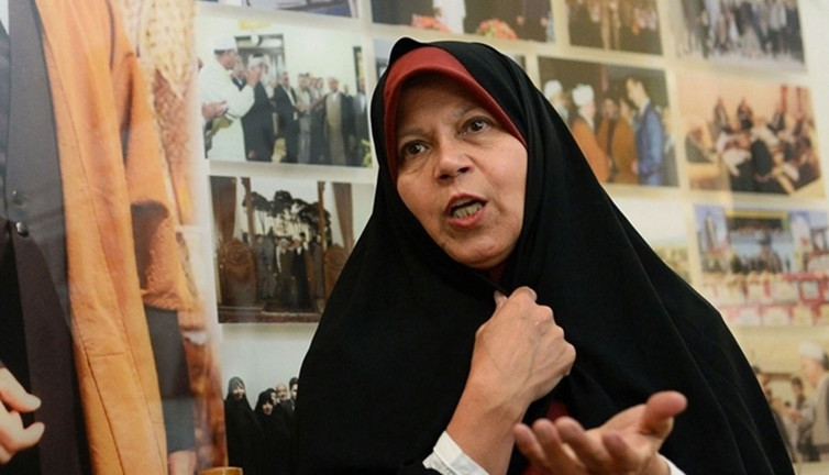 İran'da eski cumhurbaşkanının kızına hapis cezası