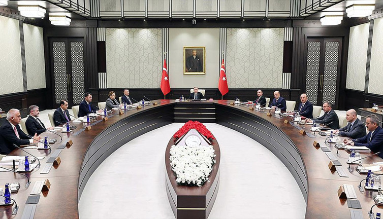 Kabine toplanıyor: Gündemde borç yapılandırma paketi var