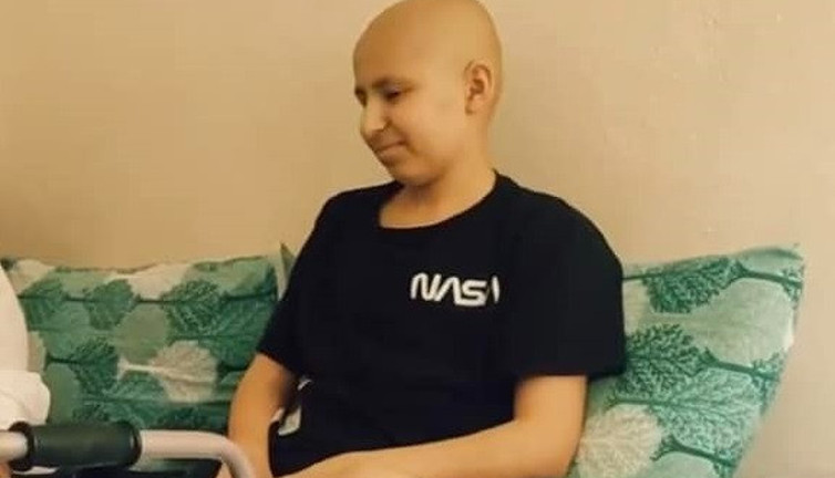 15 yaşındaki Mehmet kansere yenildi