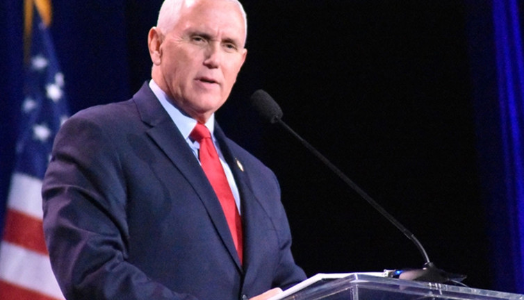 Eski ABD Başkan Yardımcısı Pence’den gizli belge açıklaması