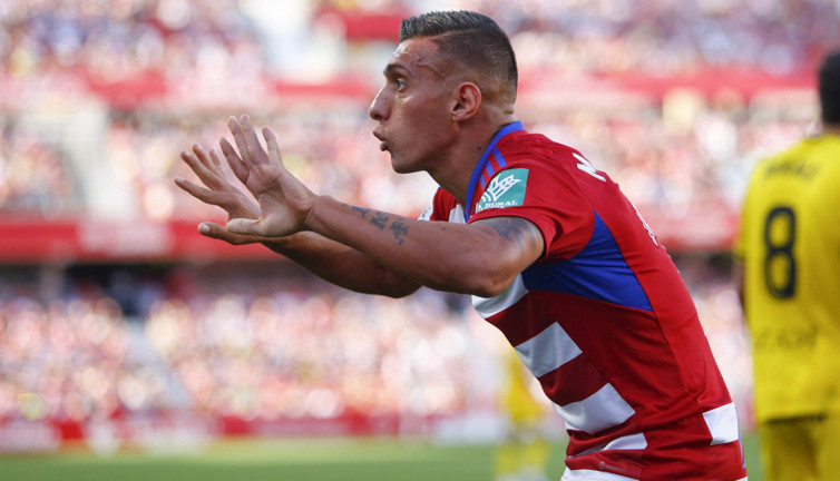 Galatasaray ikinci ligin gol kralı için harekete geçti. Oyuncunun menajeri Yeniçağ'a konuştu