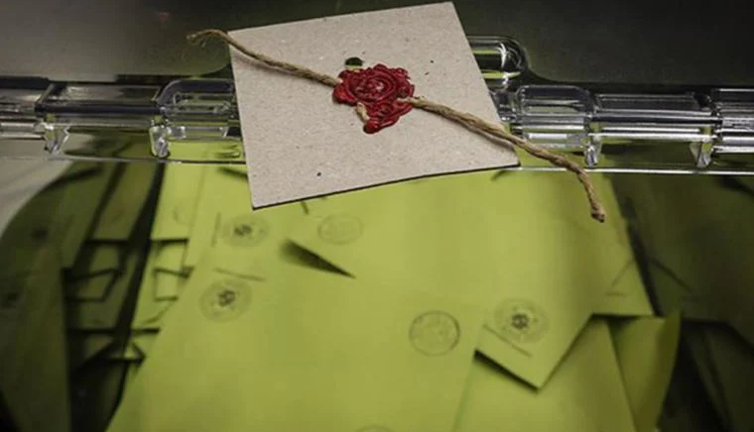 Bu ankette seçmenin ortak korkusu ortaya çıktı. YSK’ya güveniyor musunuz. Oyların çalınma riski var mı.