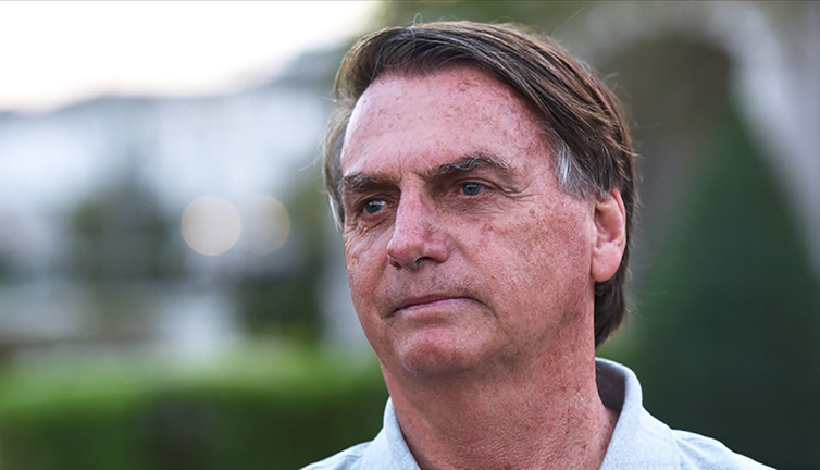 Bolsonaro, ABD'de kalmaya devam etmek için vizeye başvurdu