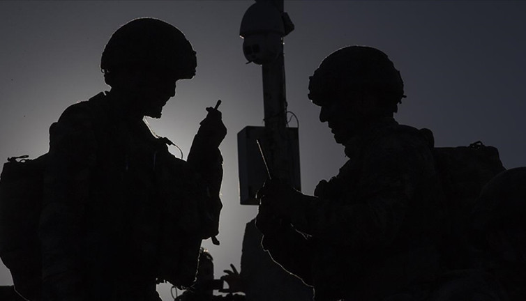 4 terörist ikna yoluyla teslim oldu