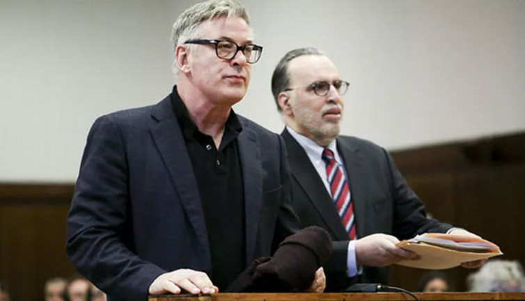 Mahkemeden Alec Baldwin'e 'kasıtsız adam öldürmek' suçlaması