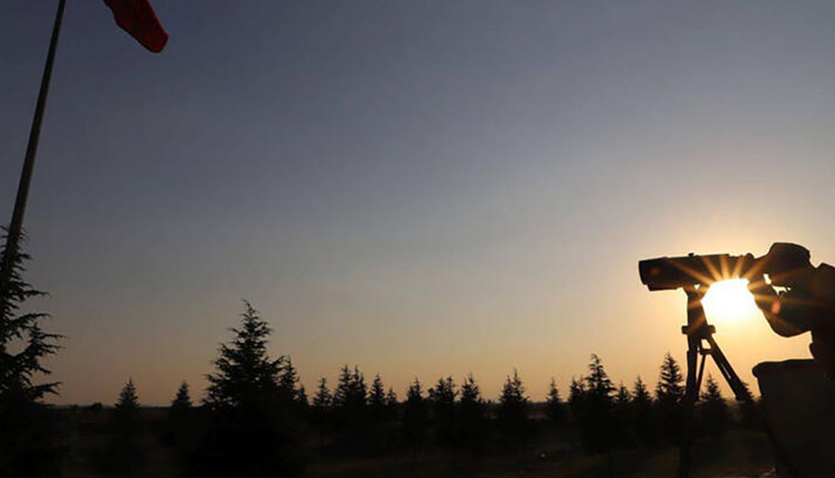 Kaçak geçmeye çalışan 7'si FETÖ, 1'i PKK üyesi 11 kişi yakalandı