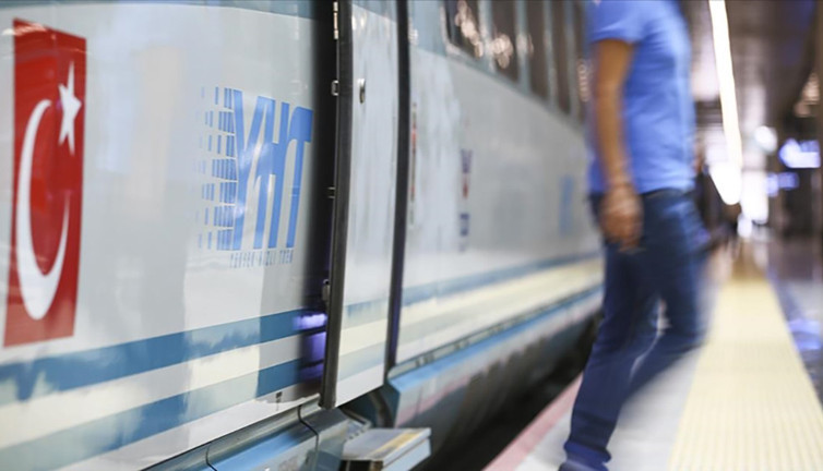 YHT ile geçen yıl 9 milyon 363 bin kişi seyahat etti