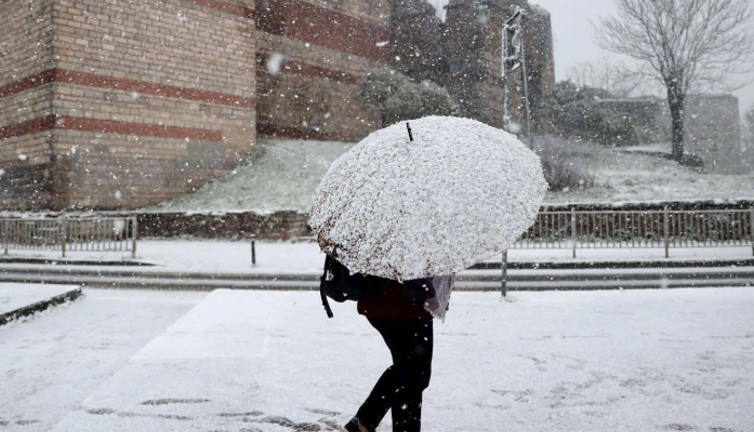 Diyarbakır'da okullar tatil edildi