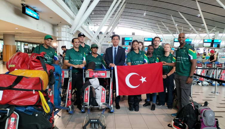 Güney Afrikalı sağlık ve arama kurtarma gönüllüleri Türkiye'ye geliyor