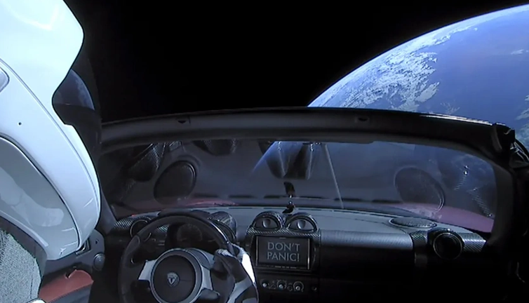 5 yıl önce uzaya gönderilen Tesla araca ne oldu