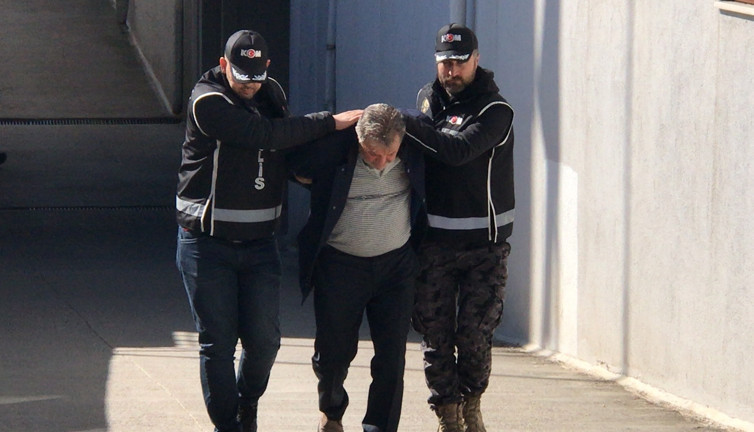 Müteahhit Hasan Alpargün tutuklandı. Savunmasında 'mukadderat' demişti