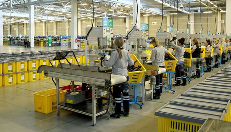 Ücretli çalışan sayısı Aralık 2022'de yıllık bazda yüzde 7,2 arttı