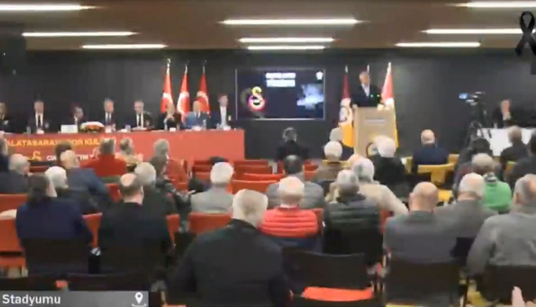 Volkan Demirel Galatasaray Divan Kurulu'nda alkışlandı. Tarihi anlar