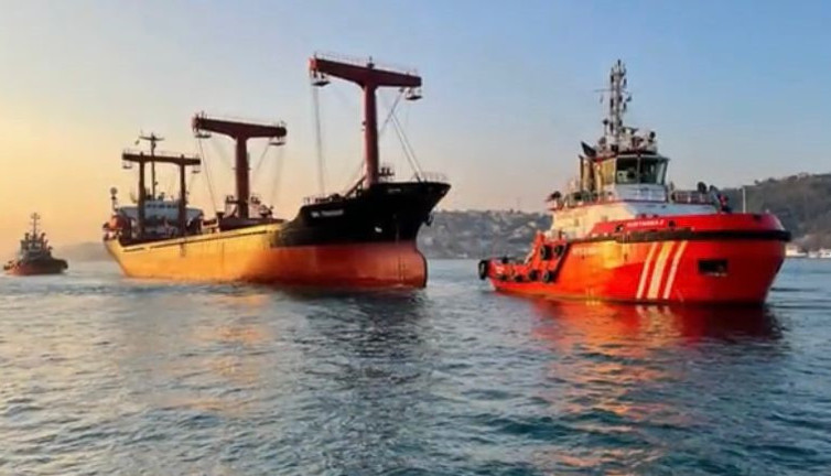 İstanbul Boğazı'nda panik