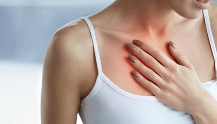 Gögüs kafesi neden ağrır nasıl geçer?