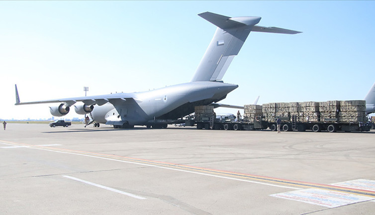 BAE'den Türkiye’ye 91 yardım uçağı