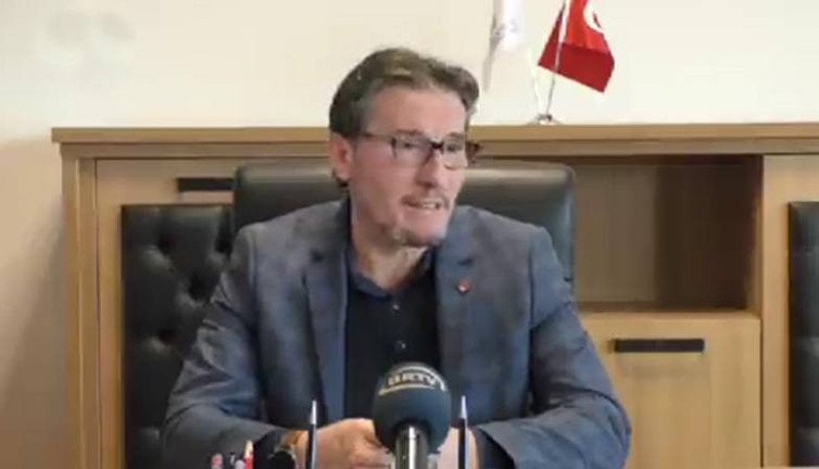 Mimarlık Fakültesi Dekanlığı'na atanan İlahiyatçı istifa etti