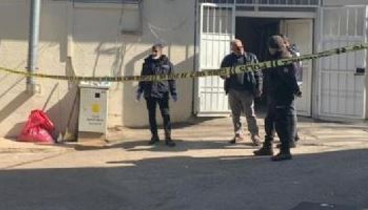 Polis oğlunu öldürüp intihar etti