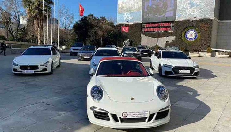 Ünlülere ait 416 lüks araca el konuldu