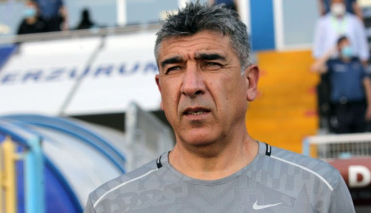 Boluspor'dan dün istifa eden Sait Karafırtınalar bugün yeni takımına imza attı