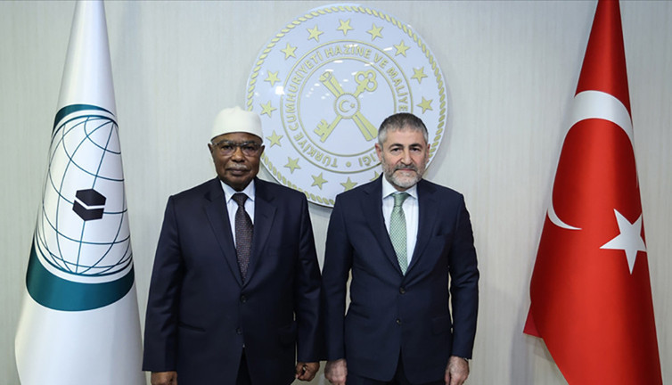 Nebati, İİT Genel Sekreteri Taha ile görüştü