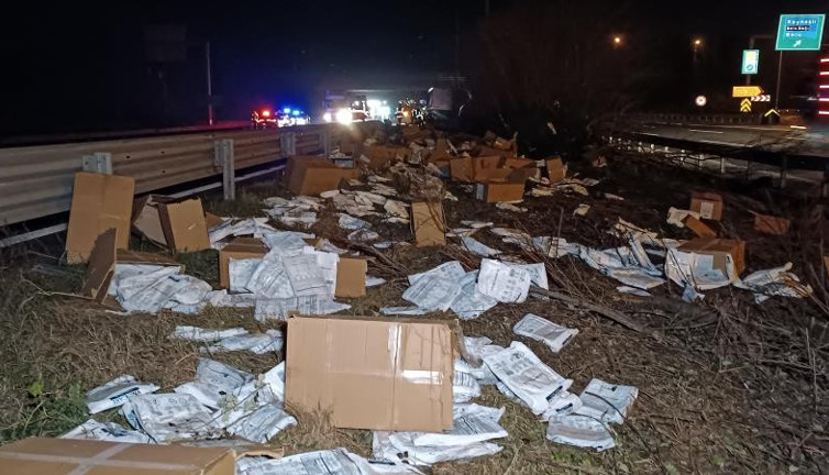 Depremzedelerin yardım malzemeleri yola saçıldı