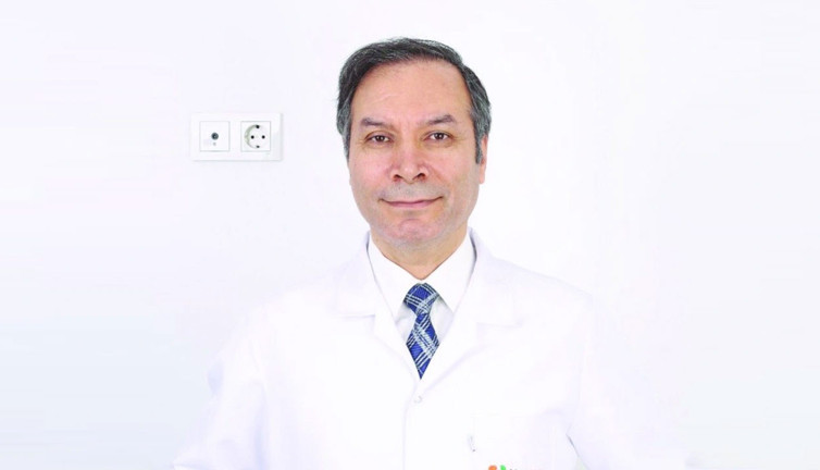 Prof. Dr. Güner Sönmez depremzedelerin azarlamasına tepki gösterdi