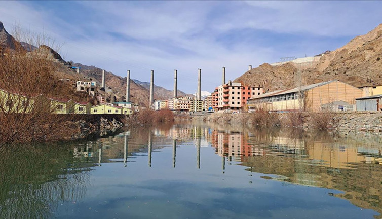 Yusufeli Barajı ve HES'te su yüksekliği 76 metreyi aştı