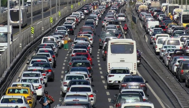 Polisten poliçe dolandırıcılarına karşı uyarı. e-devletten kontrol edin