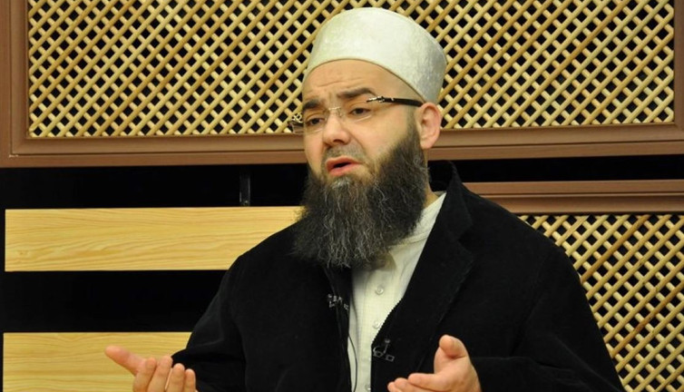 Cübbeli Ahmet eski Diyanet İşleri Başkanını vatan haini ilan etti