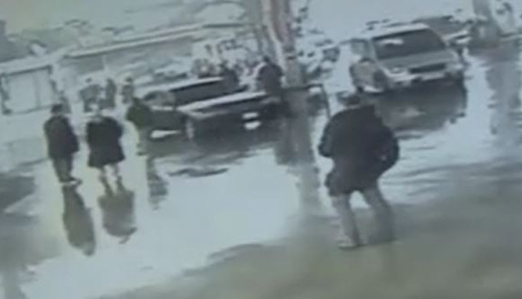 Deprem dehşeti kamerada