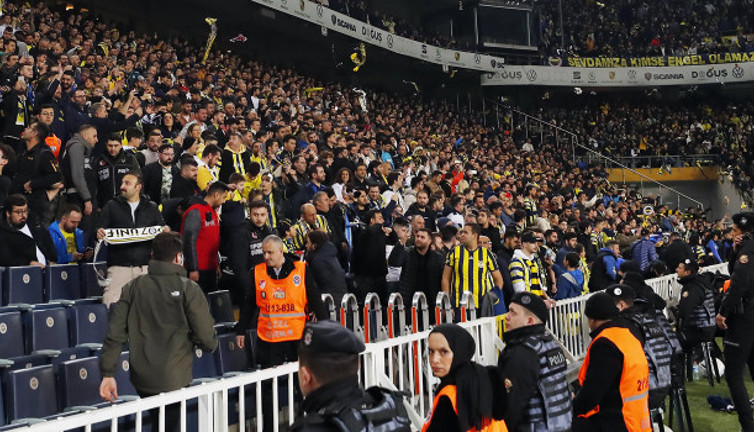 Başsavcılıktan Fenerbahçeli taraftarlarla ilgili flaş açıklama
