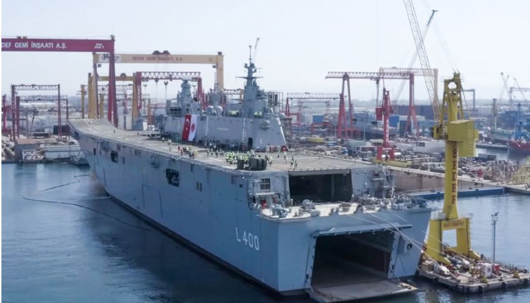 TCG Anadolu teslim edildi